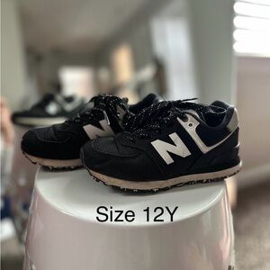 New Balance Size 12 Youth Black & White Tennis Shoes